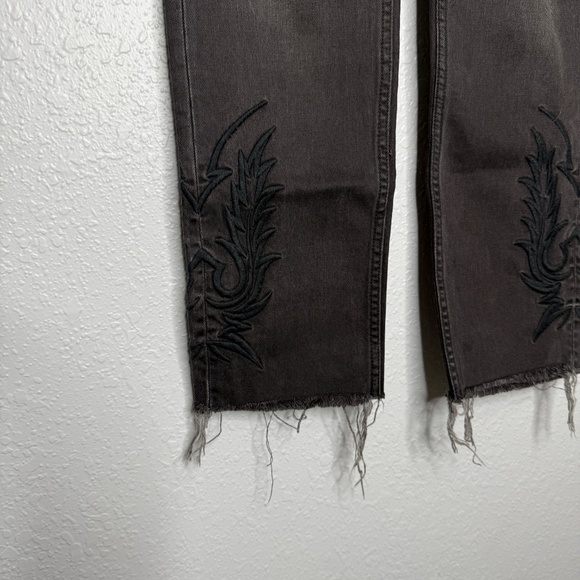 All Saints Philly Black Denim size 26  distressed with embroidered designs -cp - Picture 3 of 11